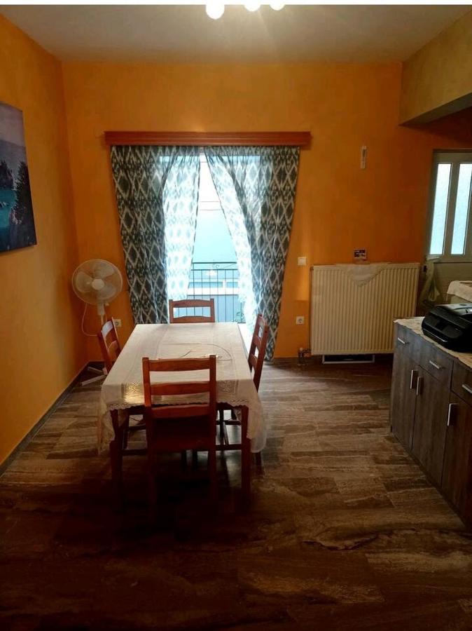 Όμορφο Και Ευρύχωρο Διαμέρισμα Με Θέα! Apartamento Náuplia Exterior foto