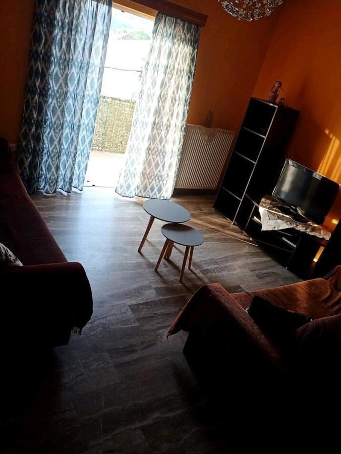 Όμορφο Και Ευρύχωρο Διαμέρισμα Με Θέα! Apartamento Náuplia Exterior foto